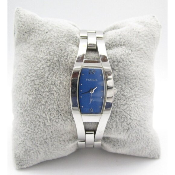 Women Fossil F2 Quartz WR Analog 18mm Round Watch (H932) "New Battery" - Picture 1 of 11